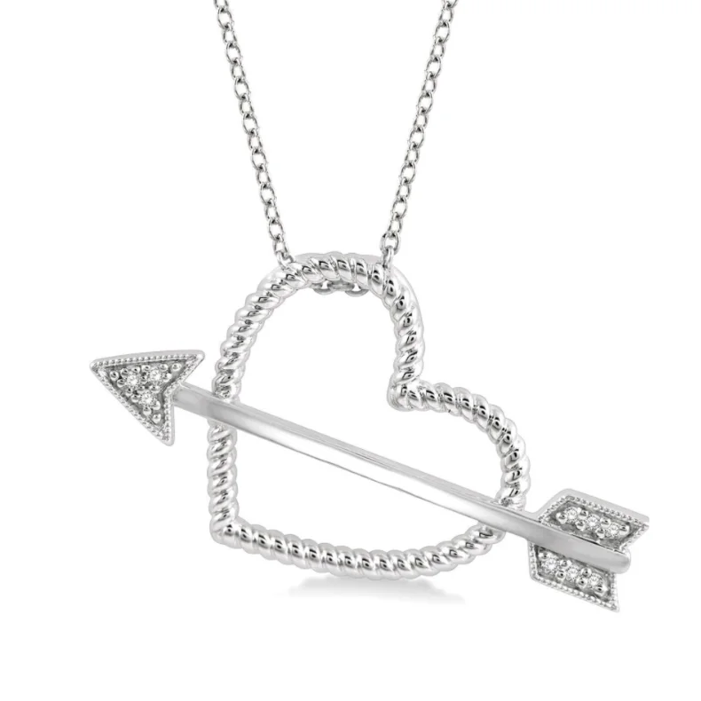 Women’s infinity necklace-1/20 Ctw Heart and Arrow Round Cut Diamond Pendant With Chain in Sterling Silver