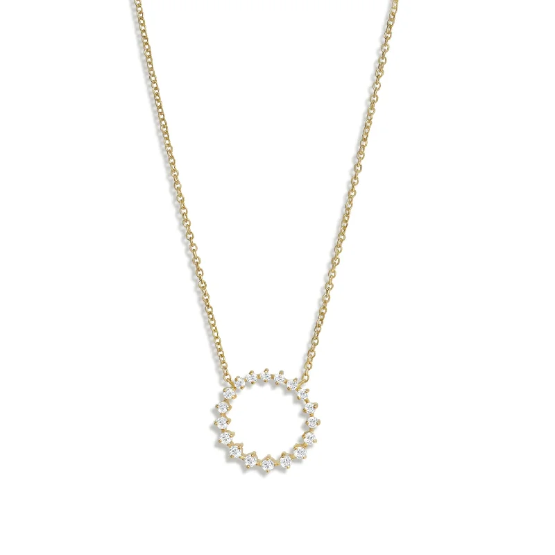 Women’s love necklace-Diamond Wreath Pendant