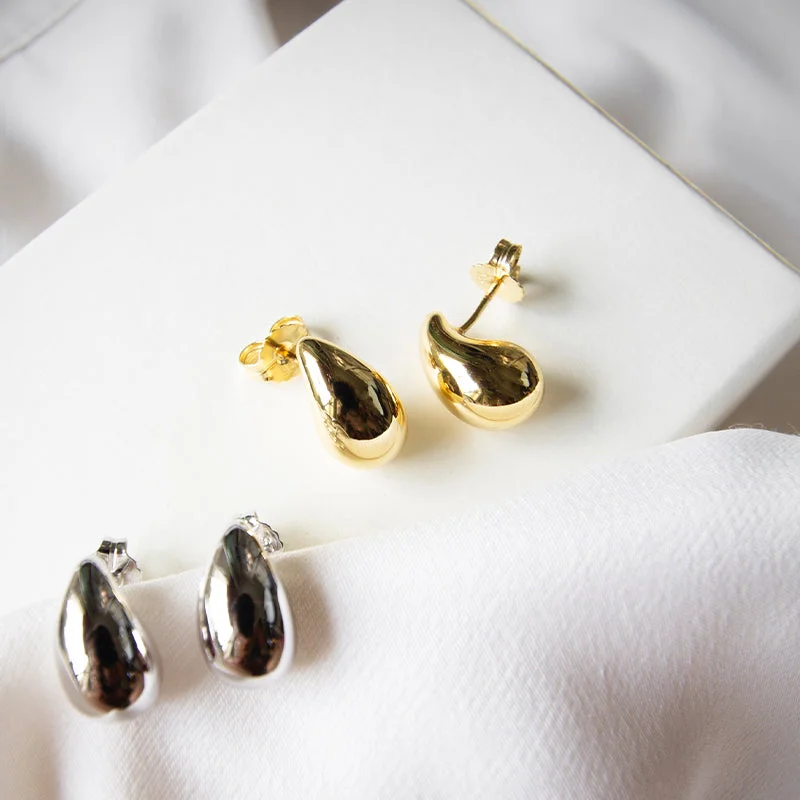 Women’s vintage earrings-Urban Teardrop Studs