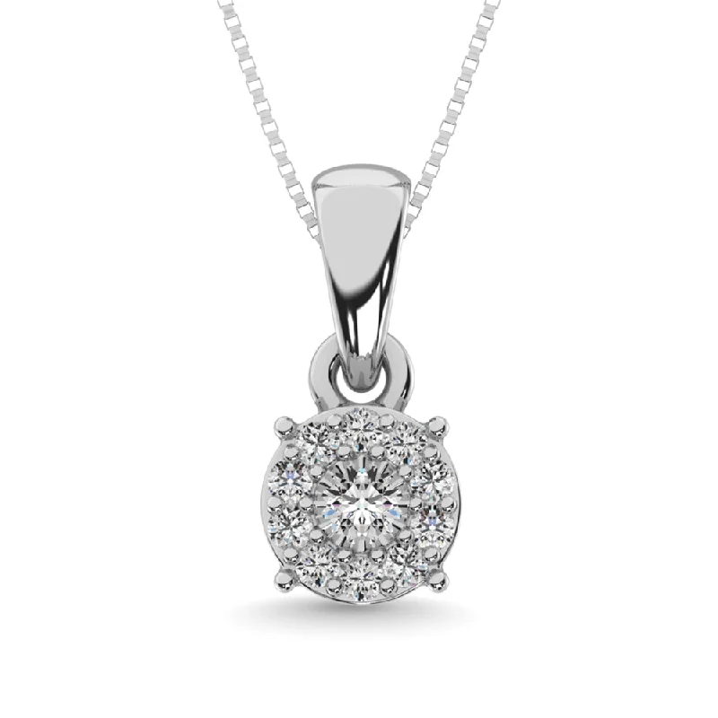 Women’s diamond pendant necklace-Diamond 1/20 ct tw Fashion Pendant in Sterling Silver