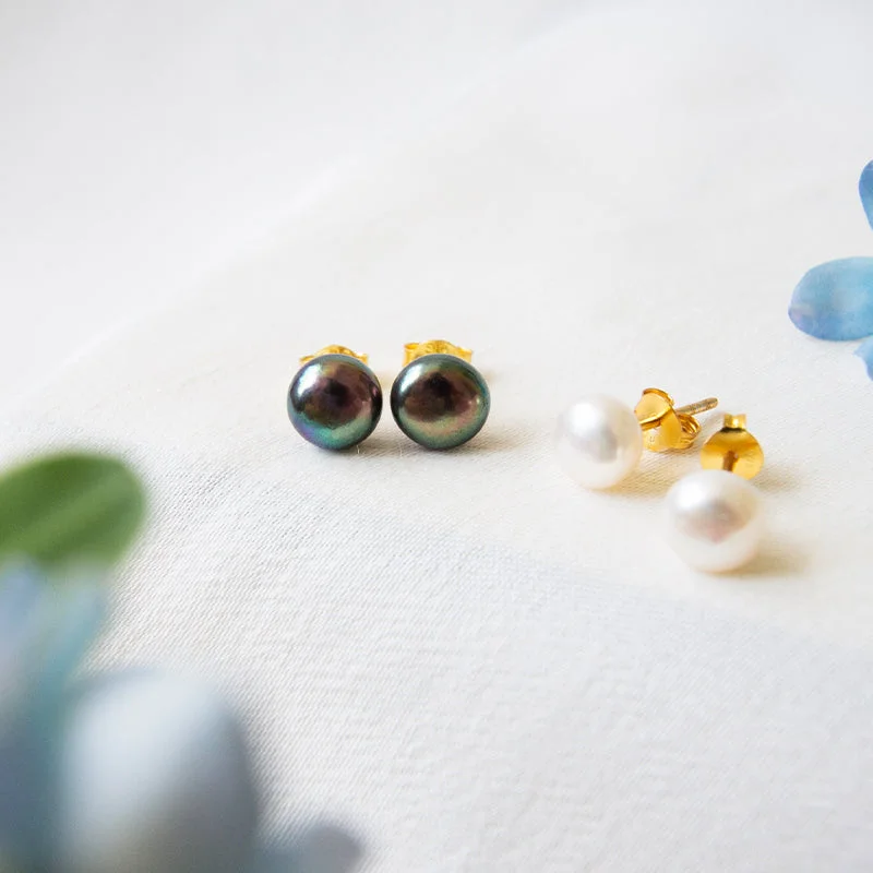 Women’s pearl earrings-Button Freshwater Pearl Studs