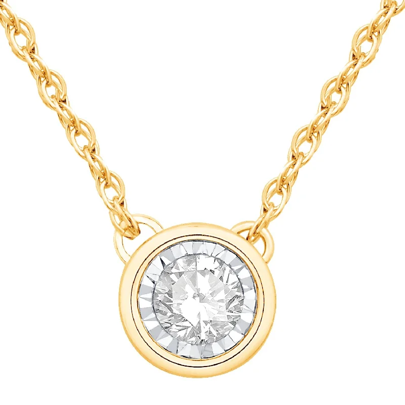 Women’s heart-shaped pendant necklace-10K Yellow Gold Diamond Pendant