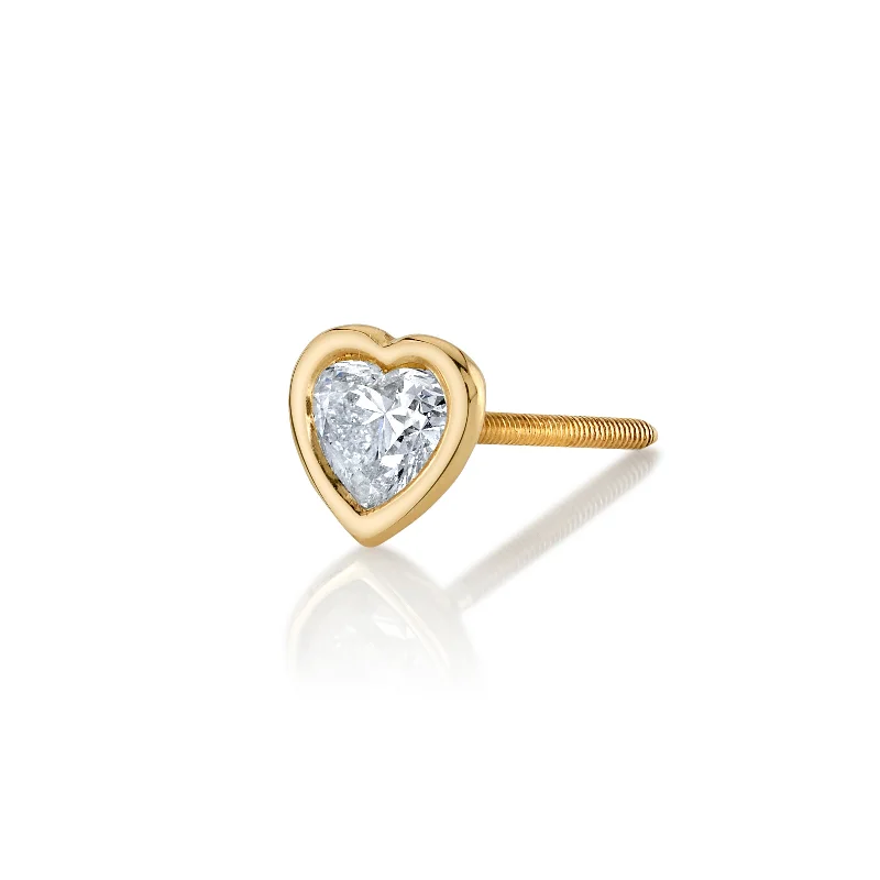 Women’s bespoke engagement ring-Small Diamond Heart Stud