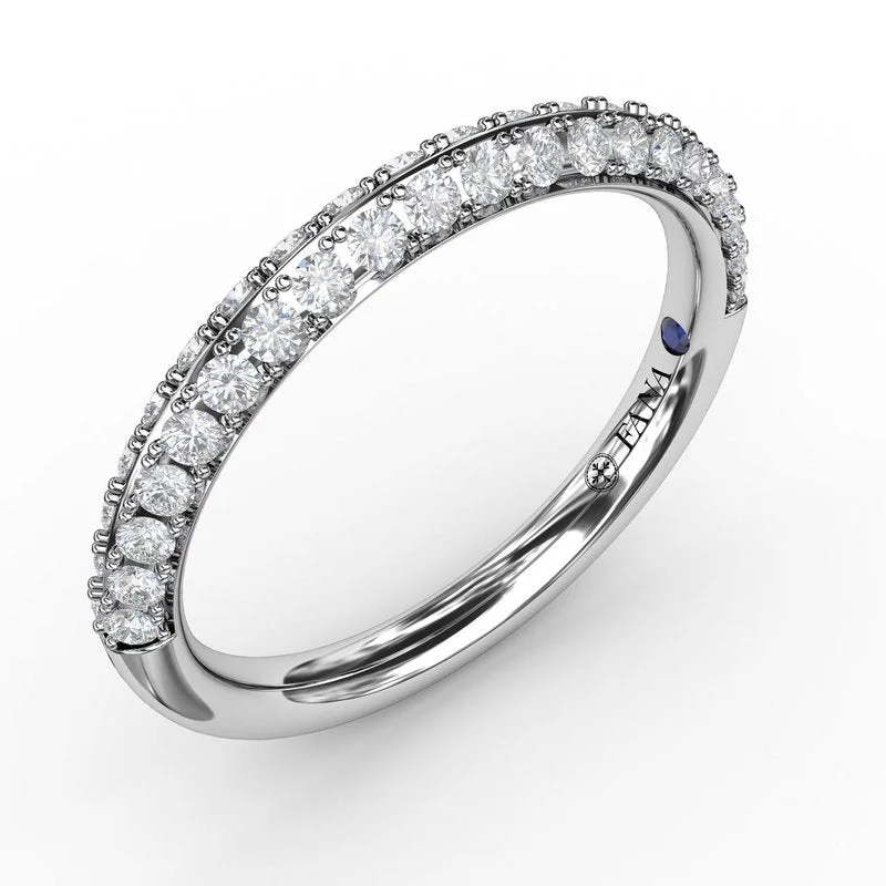 Women’s round halo engagement ring-Knife-Edged Diamond Band W7240