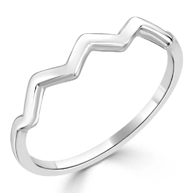 Women’s minimal ring-Auriya Stackable Zig Zag 10k Gold Ring