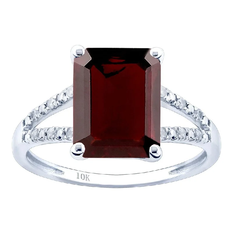 Women’s classic wedding ring-Viducci 10k White Gold Genuine Emerald-Shape Garnet and Split-Shank Diamond Ring