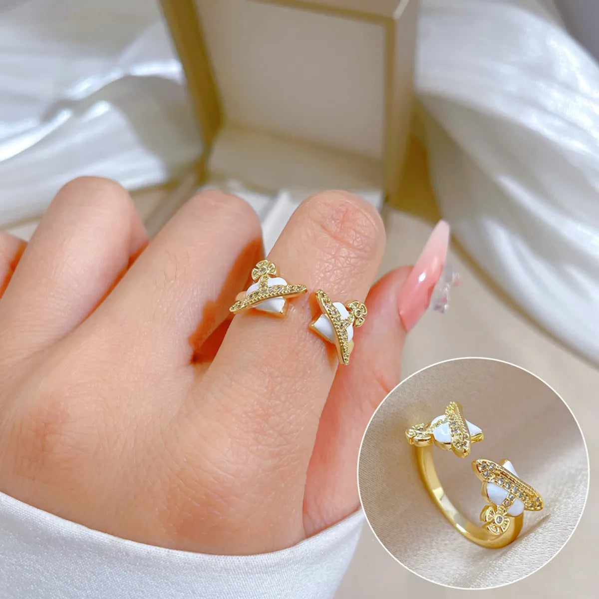 Women’s emerald ring-Fashion Heart Shape Brass Enamel Zircon Open Ring